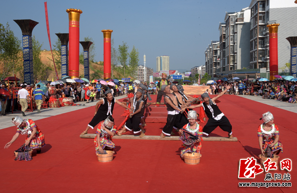 7b6ccca88e884ab6880b5344439df024.jpg